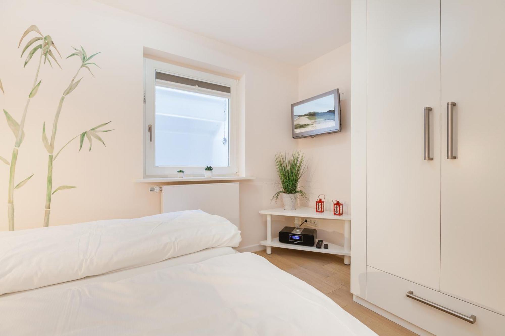 Ferienwohnung Feriendomizil, App. 1 Wenningstedt-Braderup Exterior foto